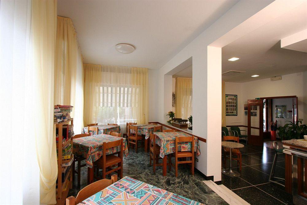 Albergo Adriana Celle Ligure Extérieur photo