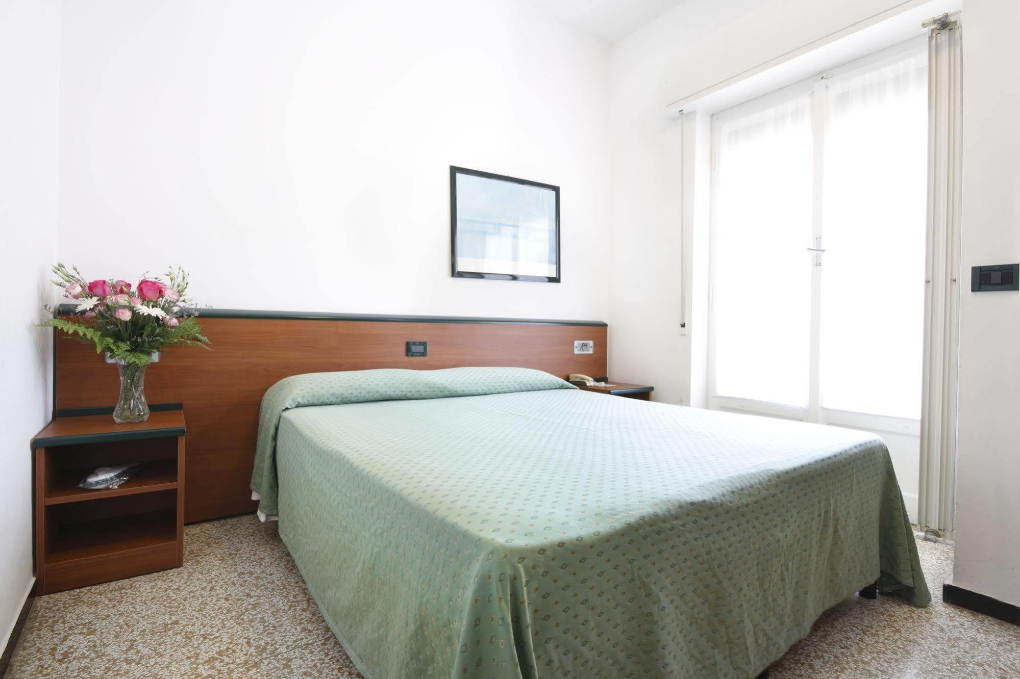 Albergo Adriana Celle Ligure Extérieur photo