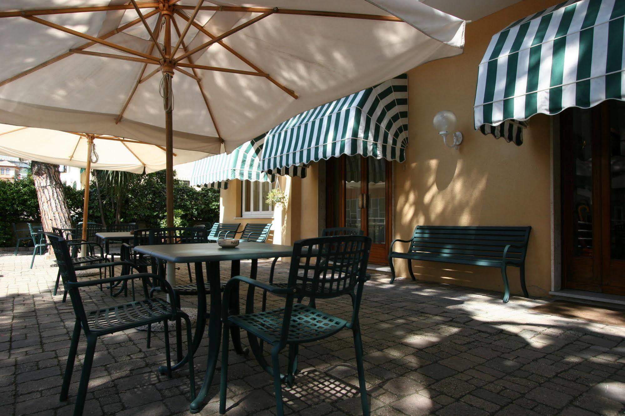 Albergo Adriana Celle Ligure Extérieur photo